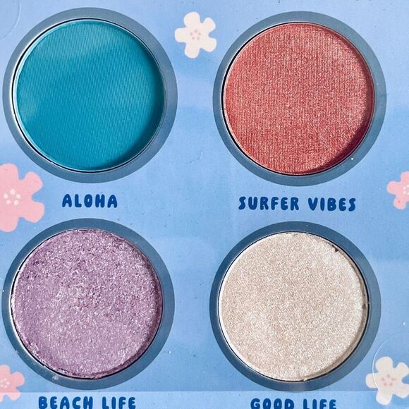 NWT Gorgeous DISNEY Lilo & Stitch Blue / White Furry Cover 16 Eyeshadow Palette - Picture 6 of 17